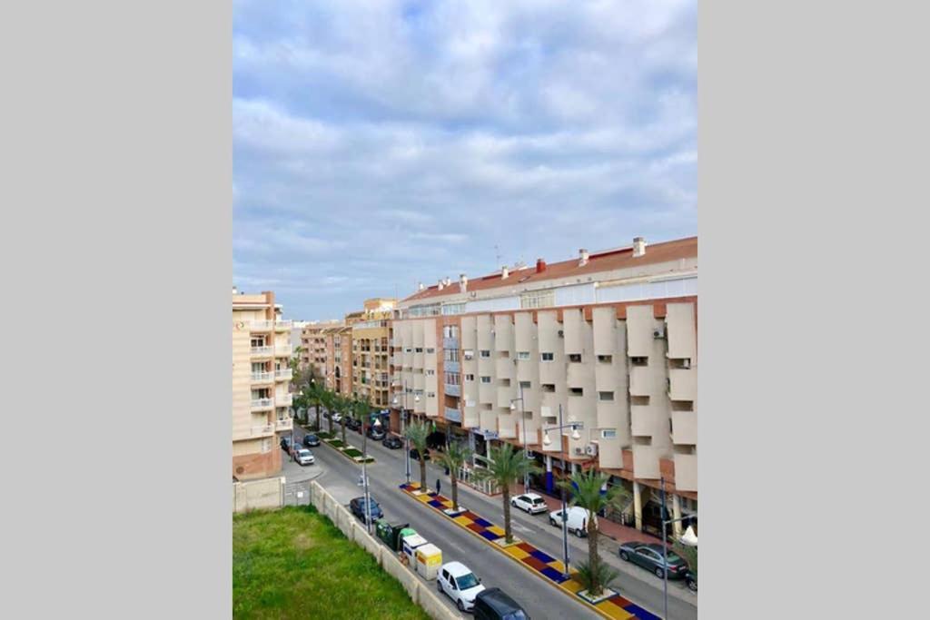 Apartamente Gil Vallejos Torrevieja Exterior foto